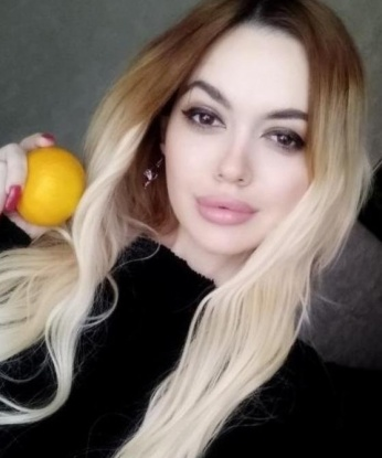 Рада приветствовать тебя в моем мире наслаждений.❤️
Я предлагаю тебе незабываемые встречи, исполненные страсти и желания. Со мной ты сможешь расслабиться и погрузиться в мир наслаждения, забыв о повседневных проблемах.✨
Мои услуги включают классический и эротический массаж, оральные ласки и глубокий минет. Я мастерица в стриптизе и сексуальных играх, и с удовольствием исполню все твои сокровенные фантазии.💋
У меня есть много положительных отзывов от моих предыдущих клиентов, которые оставались очень довольны нашими встречами. Я уверена, что и ты будешь приятно удивлен моей умелостью и нежностью.🔥
Предлагаю тебе оценить мое фото, чтобы увидеть, насколько я соблазнительная. Ты можешь быть уверен в конфиденциальности наших встреч. Жду от тебя звонка, чтобы обсудить детали нашей встречи в Москве.🌇 Евгения